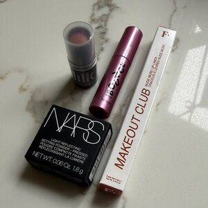 NARS Light Reflecting Pressed Powder